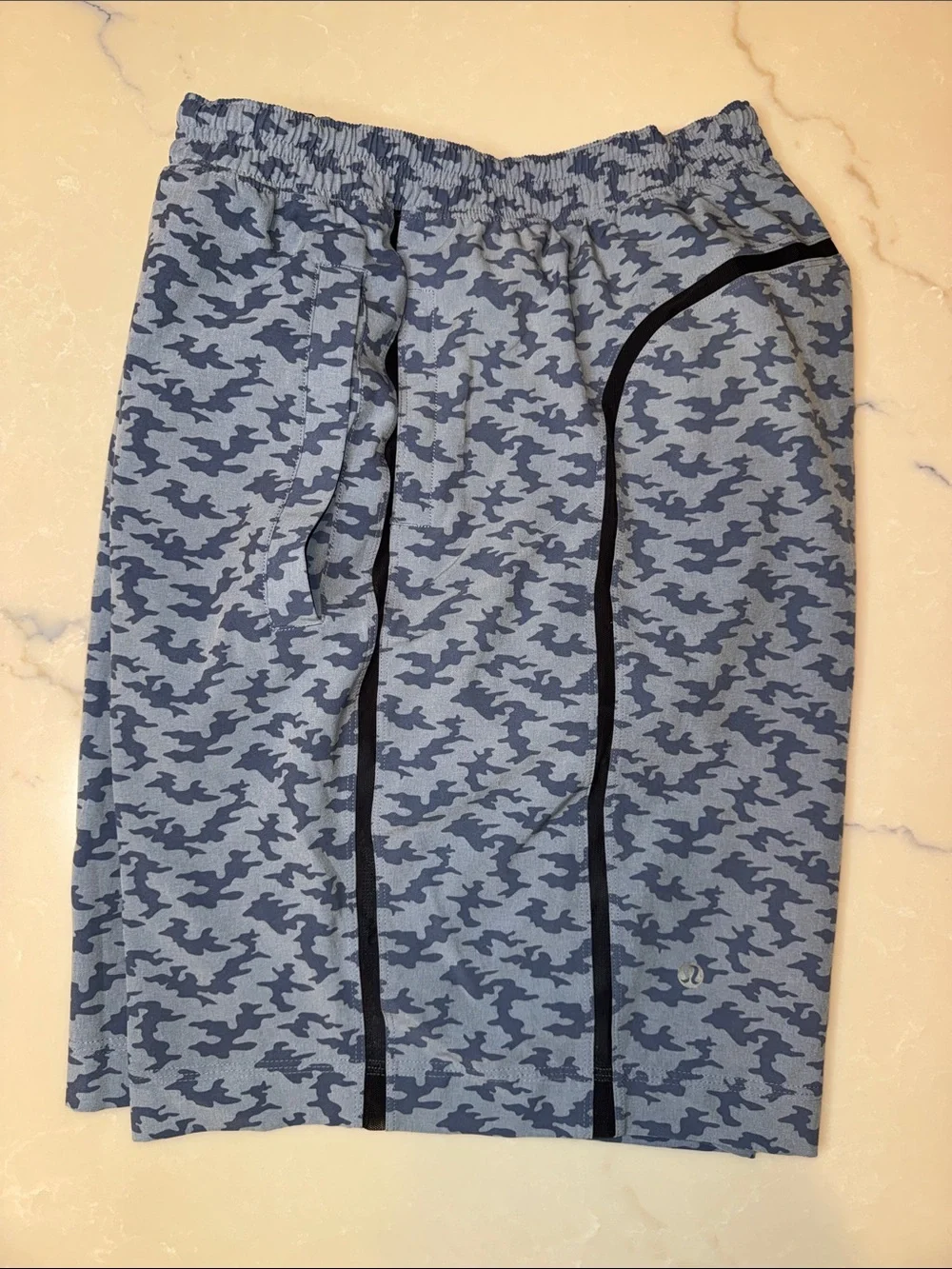 Lululemon pacebreaker swim XL 9 inch